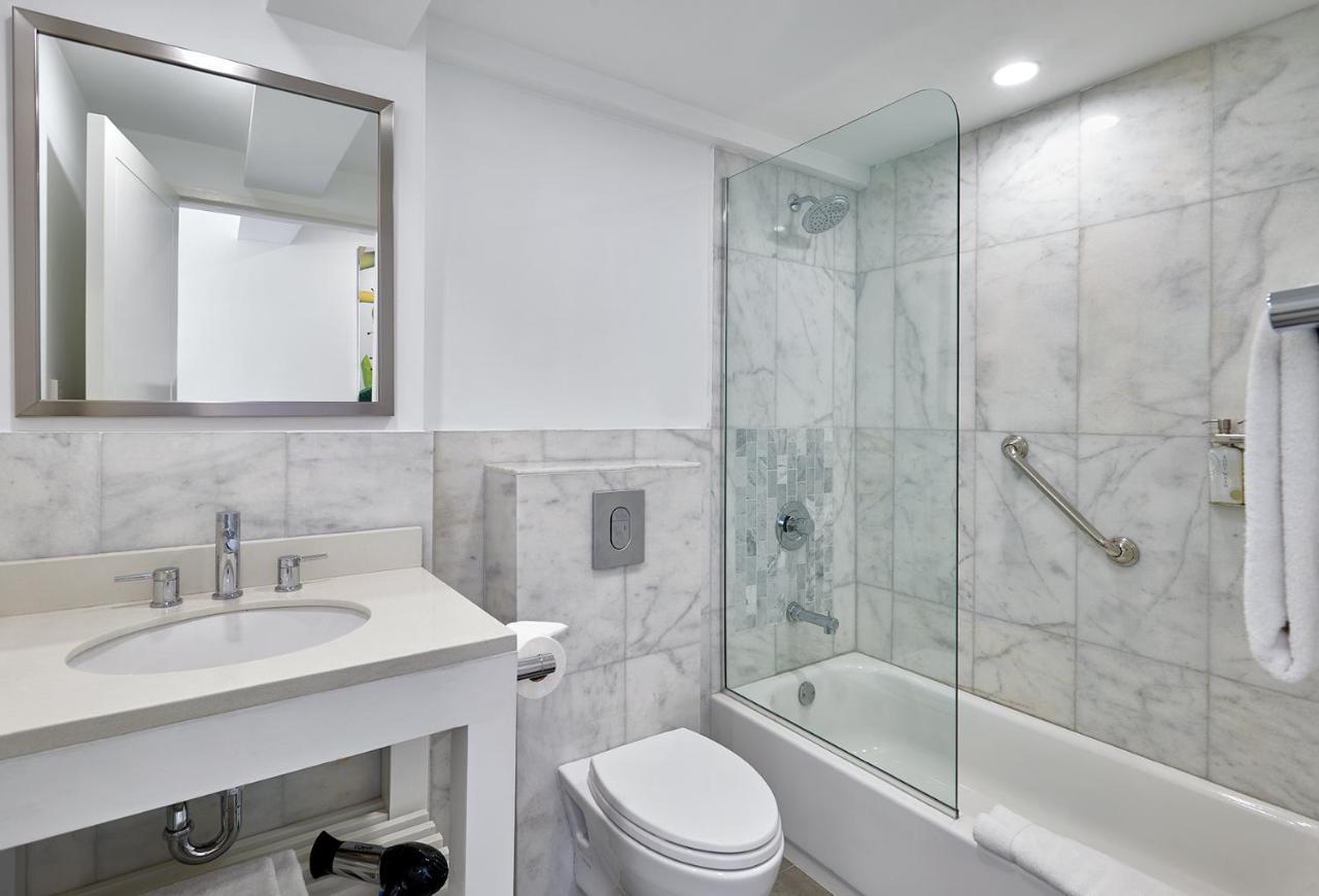 R Hotel Κίνγκστον Εξωτερικό φωτογραφία